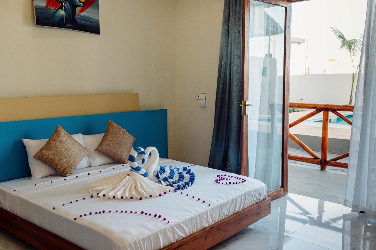 Ocean Breeze Hotel 눙귀 외부 사진
